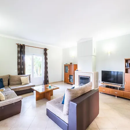 וילה Holiday Home Albufeira Near Beaches & Pool