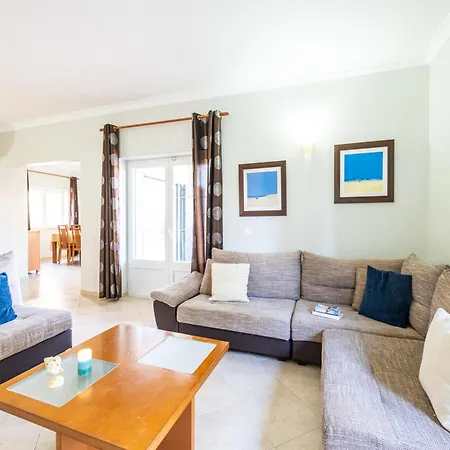 Holiday Home Albufeira Near Beaches & Pool Albufeira